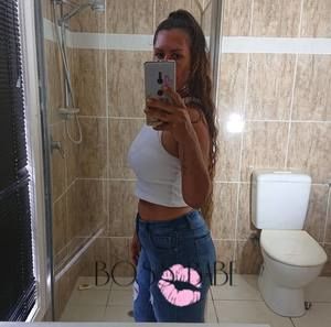 Meet your Posher, Nikita